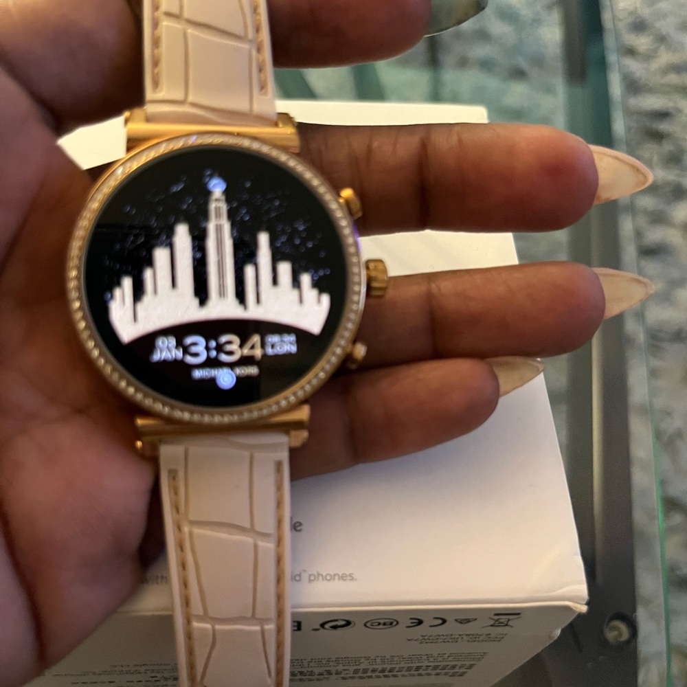 Michael Kors Access Box - Cream and Gold